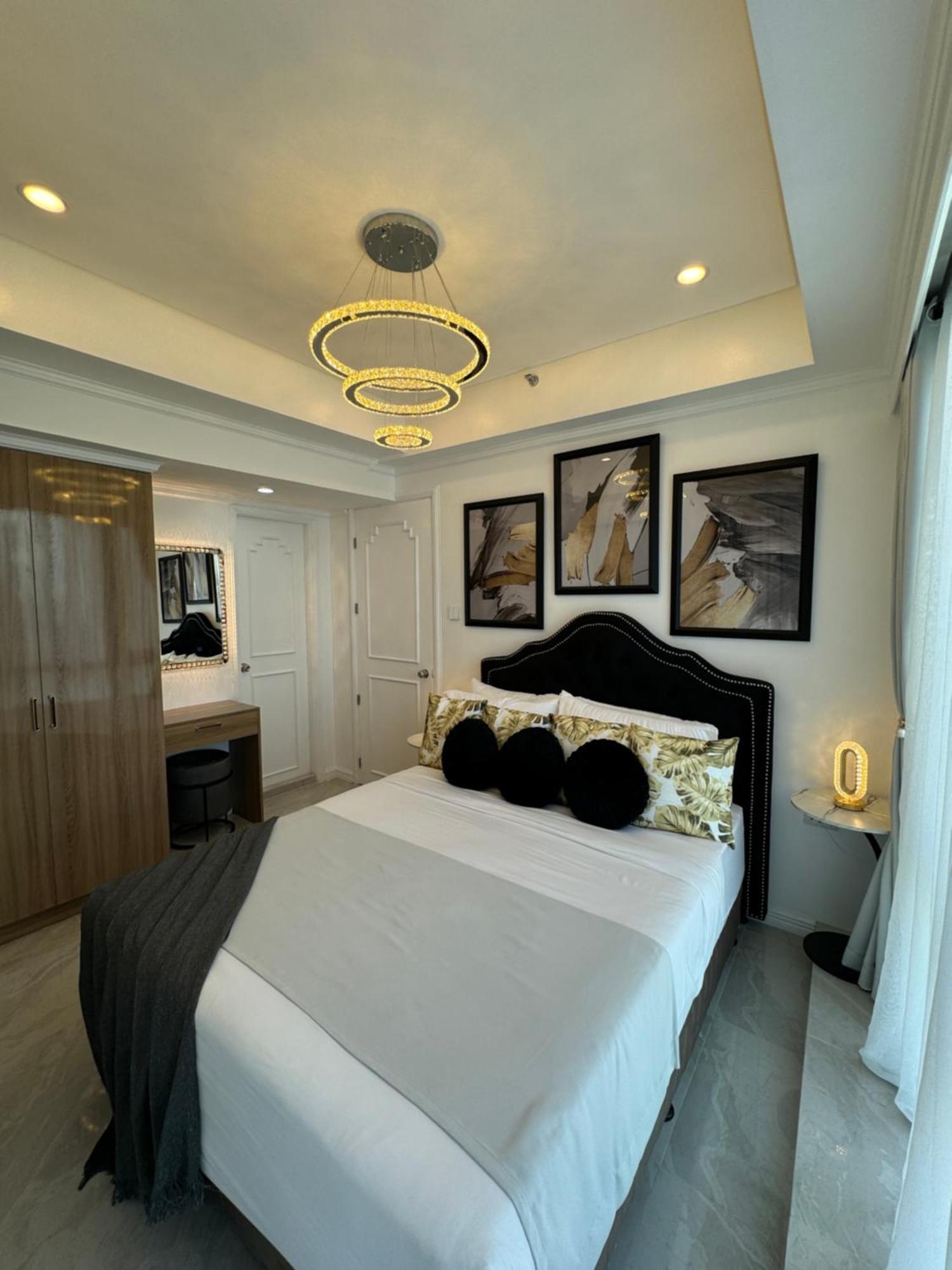 マニラ市Makati Prime Luxuryアパートメント エクステリア 写真